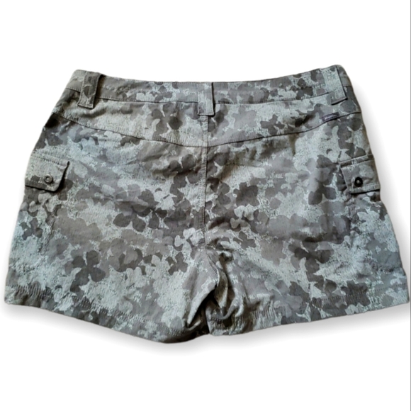 Eddie Bauer Horizon Cargo Shorts Size 6 NWT - Picture 2 of 7